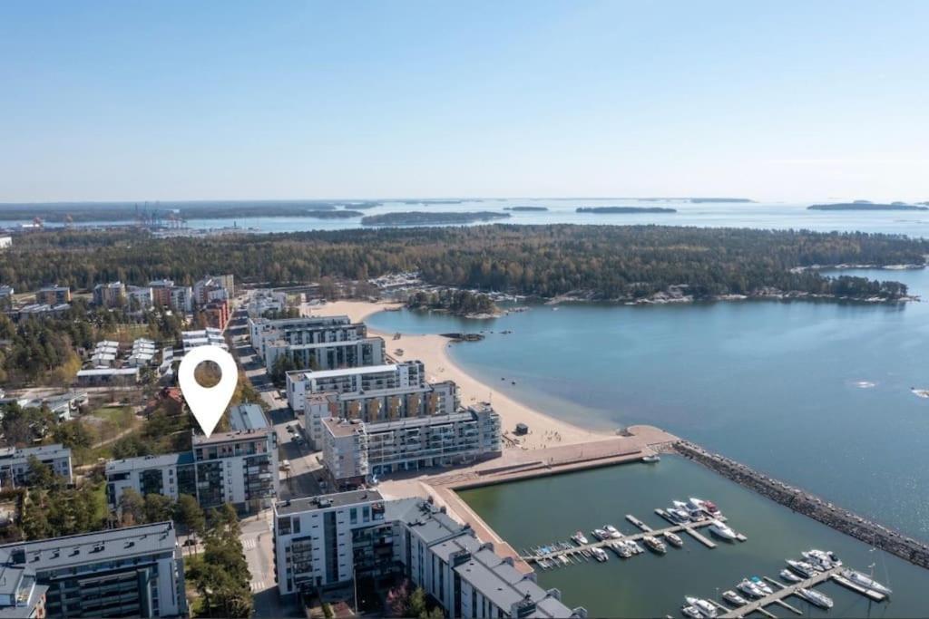 Meren Laeheisyydessae Iso Yksioe Helsinki Exterior foto